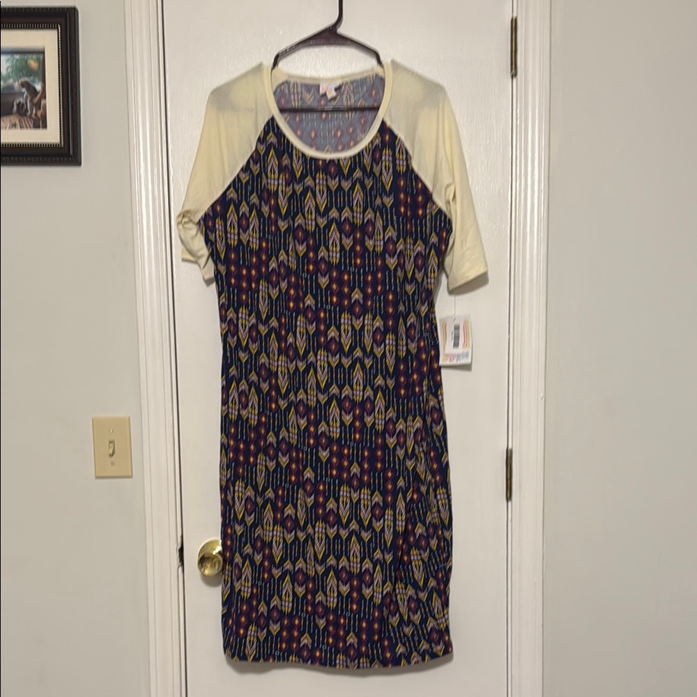 Patterned Short Sleeve Dress